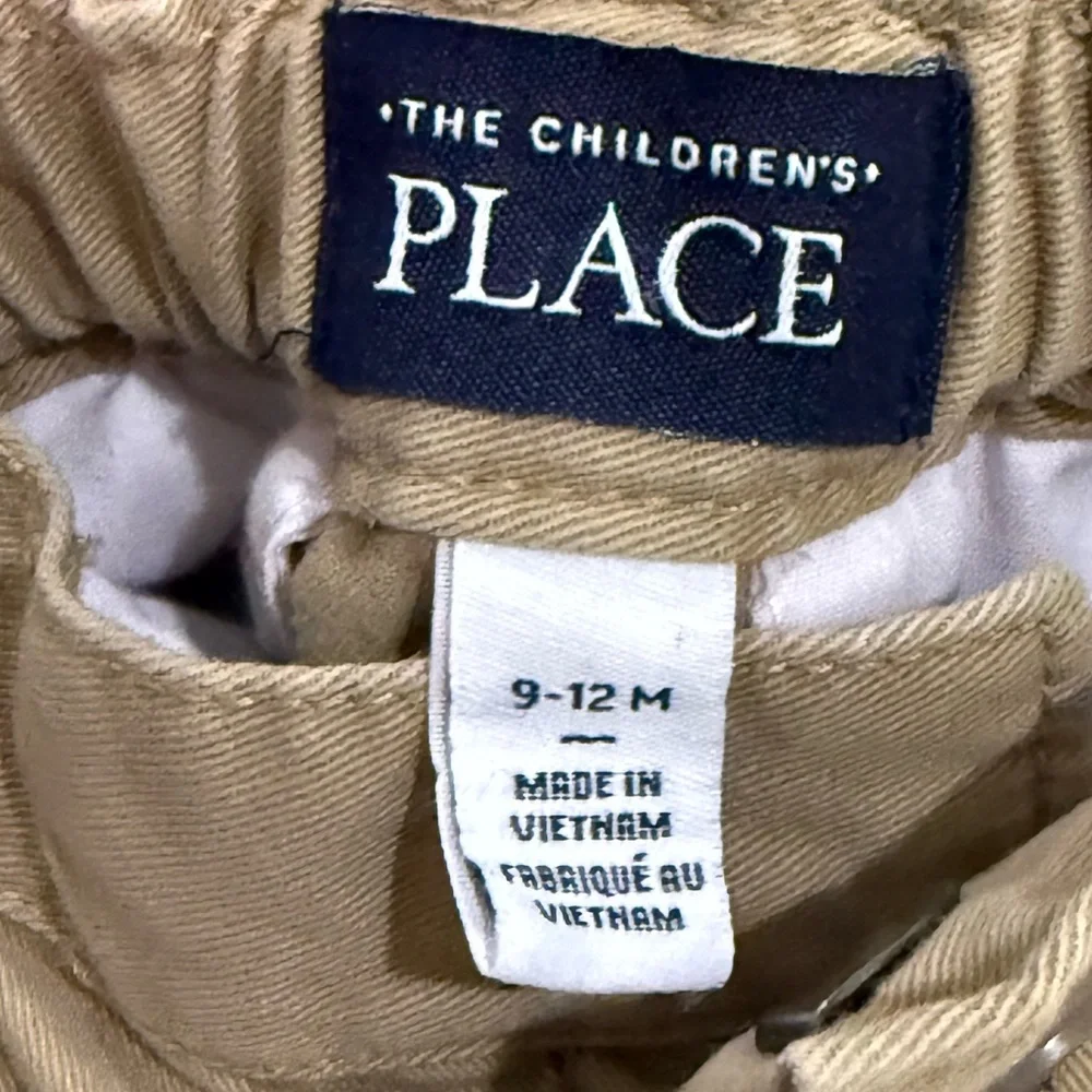 The Children’s Place Bundle (4) Khaki Pants Size 9-12 months✨